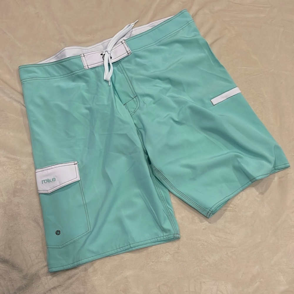 NWT men’s swim shorts 38